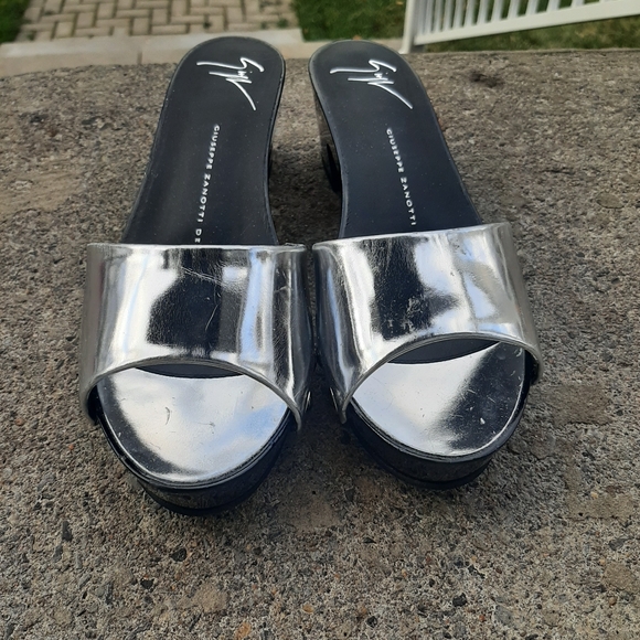 New Giuseppe zanotti platform heels - Picture 2 of 5